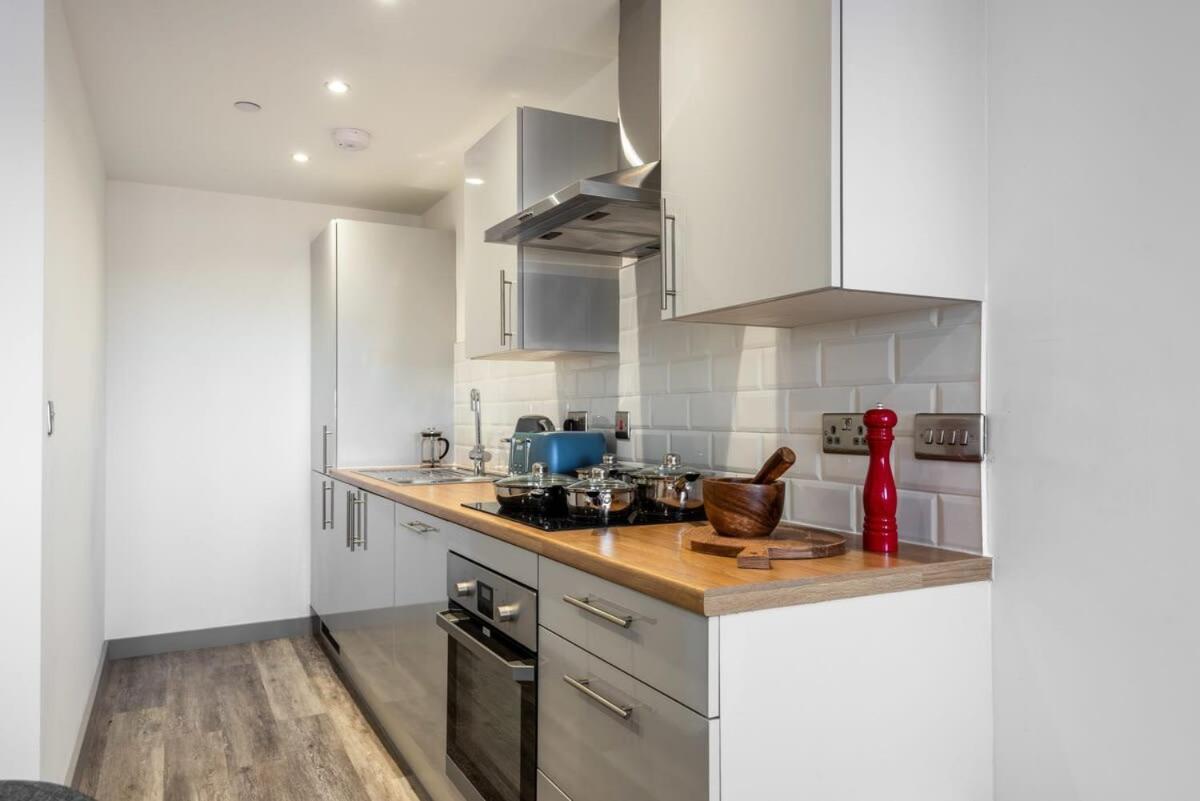 Contemporary 1 Bedroom Apartment In Central Hull Kingston upon Hull Extérieur photo