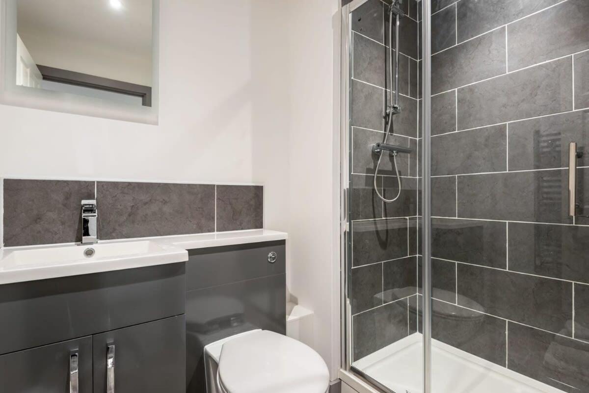 Contemporary 1 Bedroom Apartment In Central Hull Kingston upon Hull Extérieur photo
